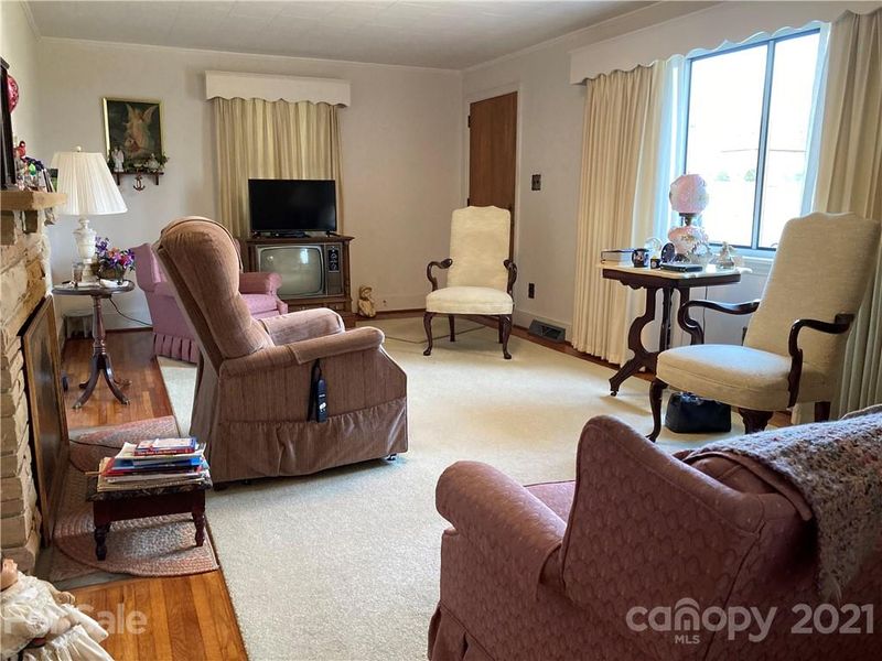 3501 Poplar Tent Rd, Concord, NC 28027