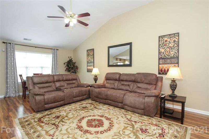 1394 Spring View Ct, Rock Hill, SC 29732