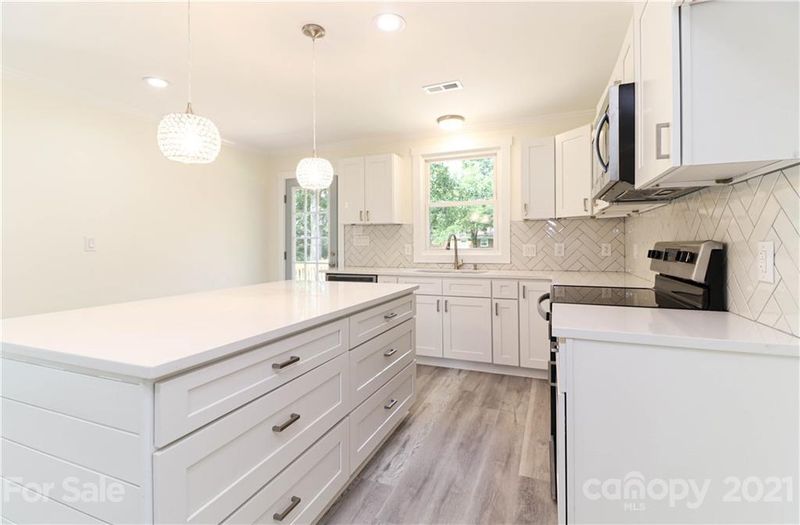 1005 Clark St, Wingate, NC 28174