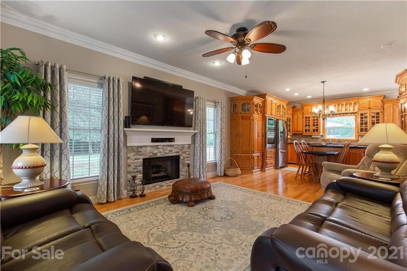 712 Blue Eagle Cir #11, Clover, SC 29710