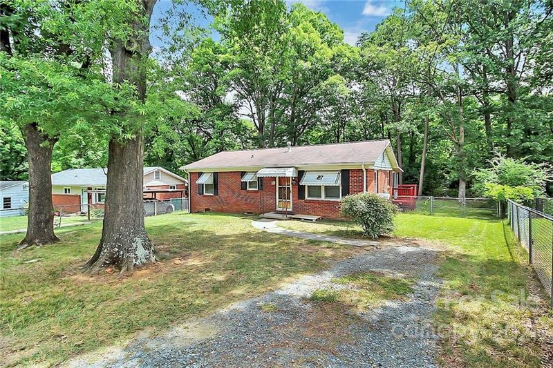 3922 Barlowe Rd #35, Charlotte, NC 28208