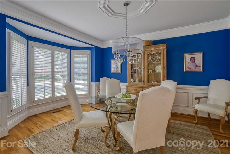 18823 Riverwind Ln, Davidson, NC 28036