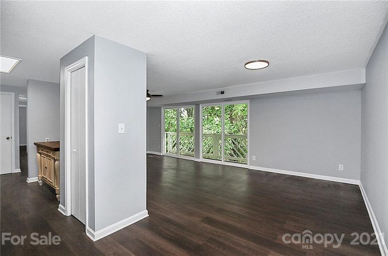 9626 Old Gate Dr, Matthews, NC 28105
