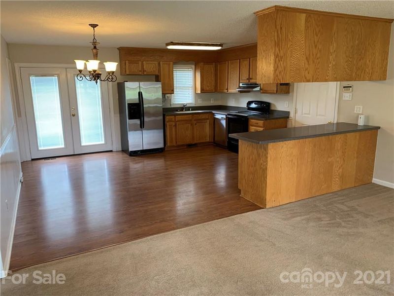 106 Ridgeview Rd, Statesville, NC 28625