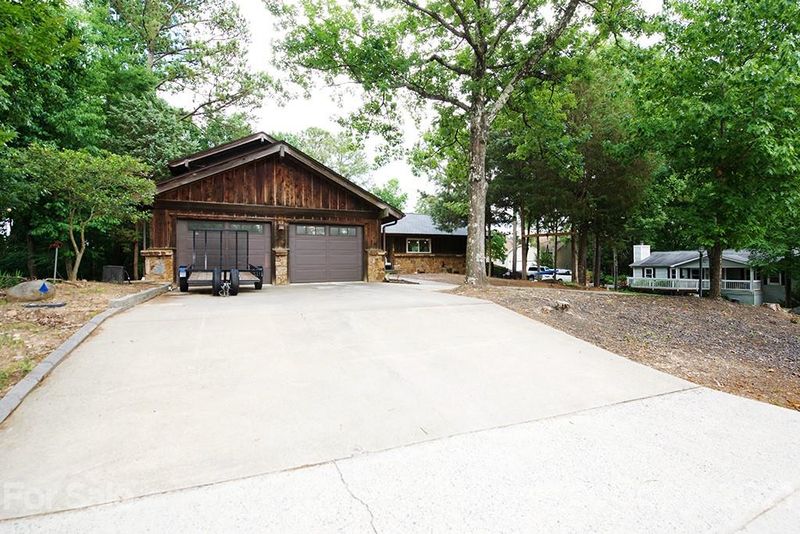 10049 Tepa Pl, Tega Cay, SC 29708