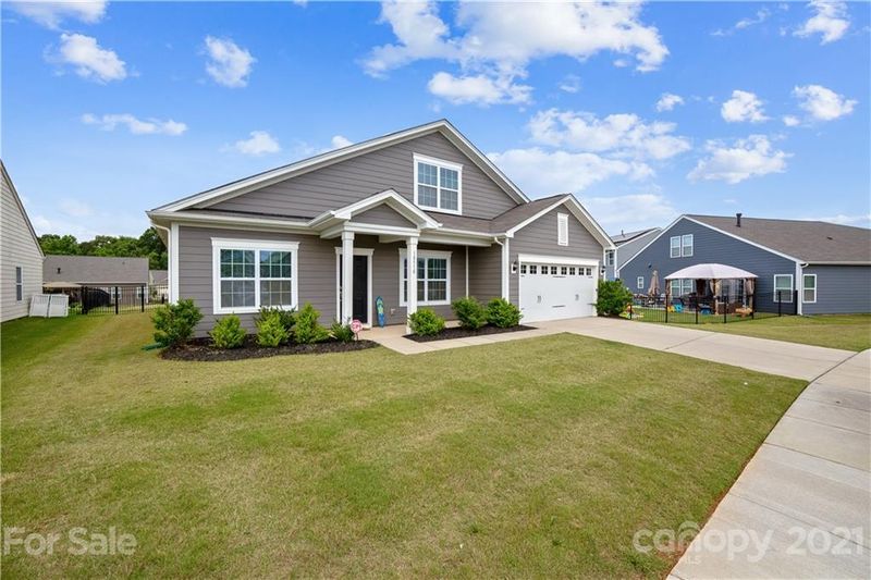 10510 Maggie May Ln, Charlotte, NC 28278