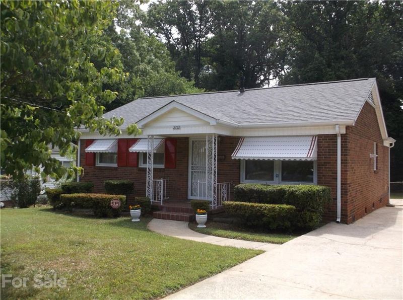 2722 Grimes St, Charlotte, NC 28206