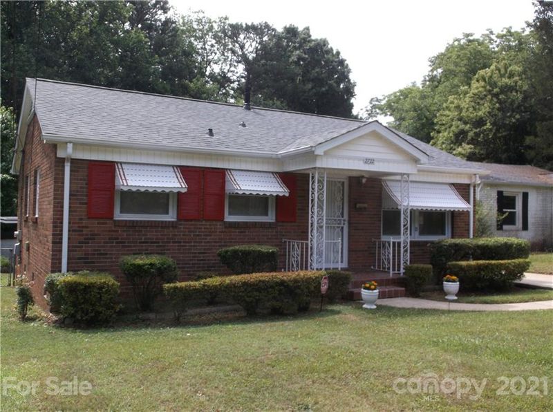 2722 Grimes St, Charlotte, NC 28206