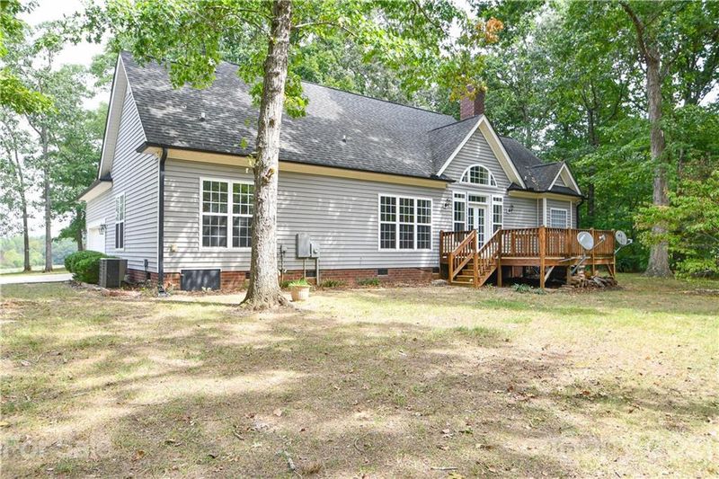 2520 Shady Ridge Ln, Monroe, NC 28112