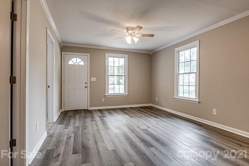 213 Hahn St, Concord, NC 28025