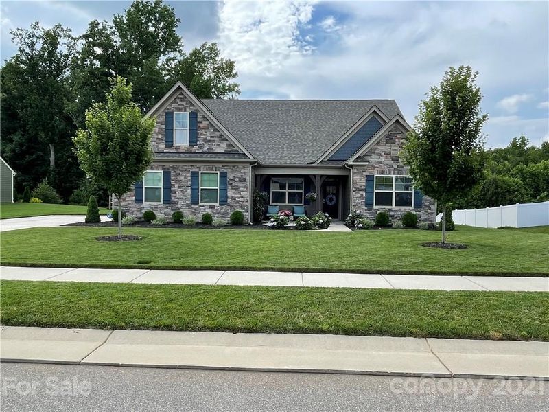 174 Bushney Loop, Mooresville, NC 28115