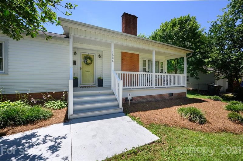 1008 Mount Olivet Rd, Kannapolis, NC 28083