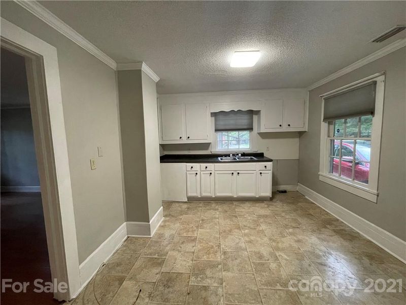708 Bragg St, Monroe, NC 28112