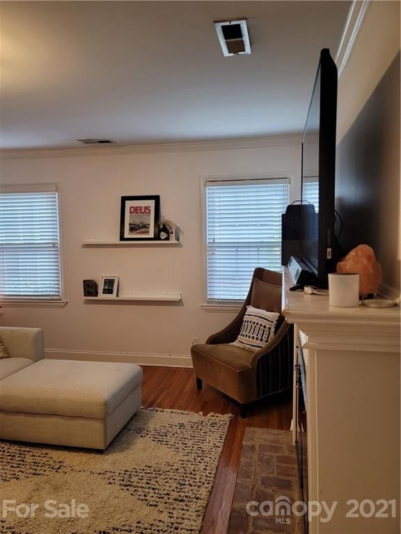 3809 Mcmillan St, Charlotte, NC 28205