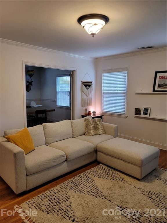 3809 Mcmillan St, Charlotte, NC 28205