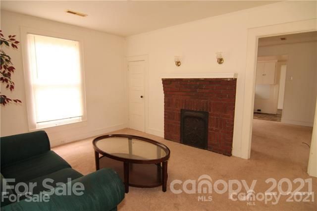 406 9th St, Kannapolis, NC 28081