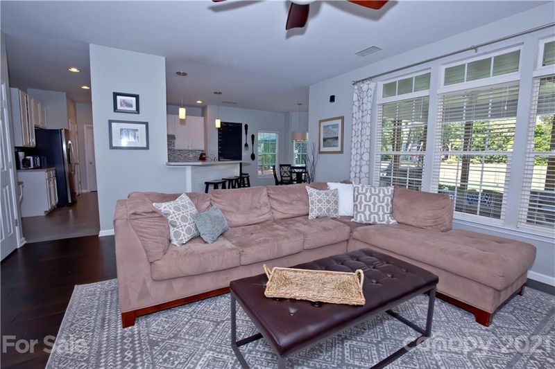 20200 Tailwind Ln, Cornelius, NC 28031