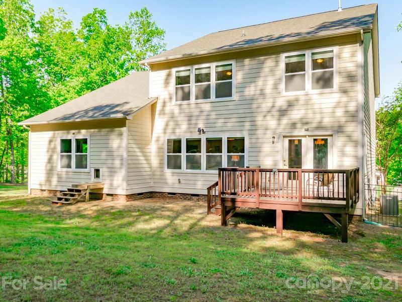 1017 Crofton Dr, Waxhaw, NC 28173