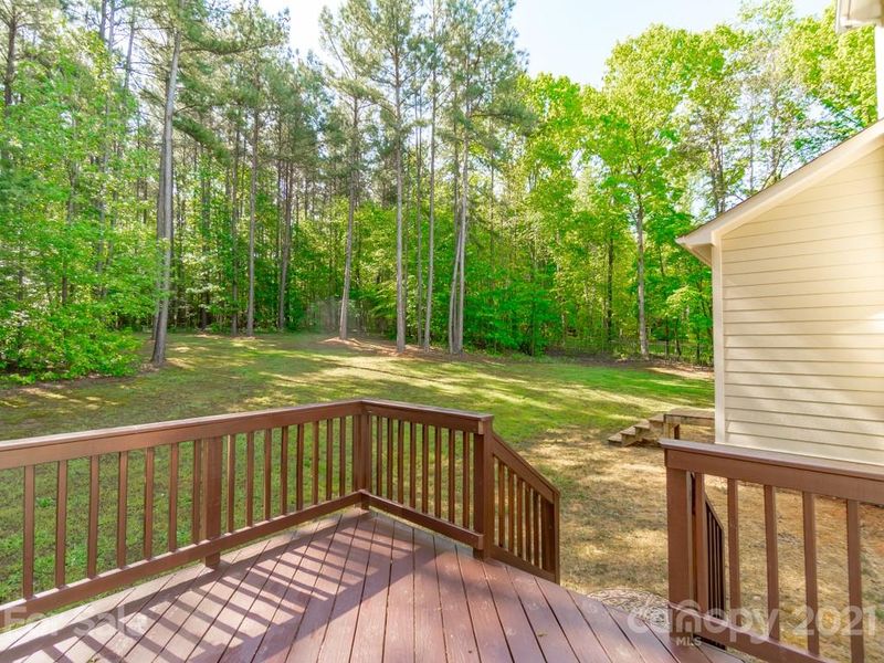 1017 Crofton Dr, Waxhaw, NC 28173