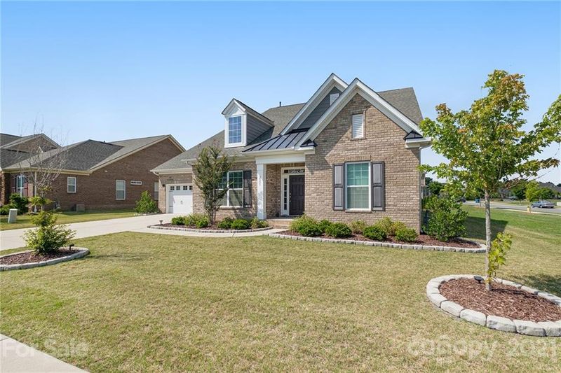 2555 Snap Dragon Dr, Harrisburg, NC 28075
