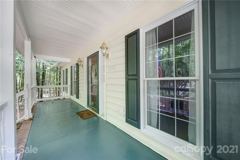 1290 Quiet Creek Dr, Lancaster, SC 29720