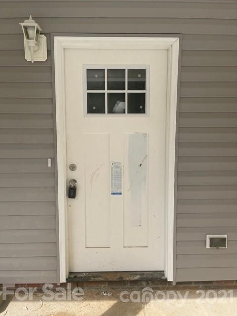 738 Broad St, Kannapolis, NC 28081