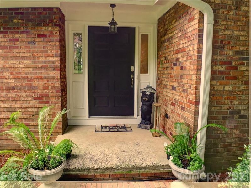 3956 Lake Shore Rd S, Denver, NC 28037