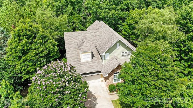 135 Shoreline Pw, Tega Cay, SC 29708