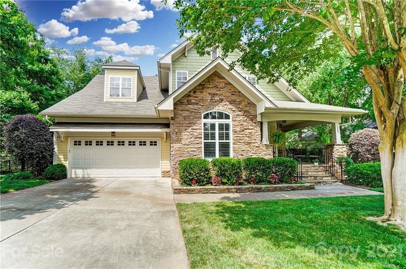135 Shoreline Pw, Tega Cay, SC 29708