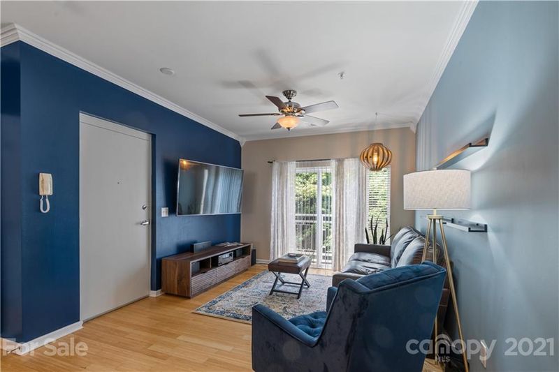 3925 Picasso Ct, Charlotte, NC 28205