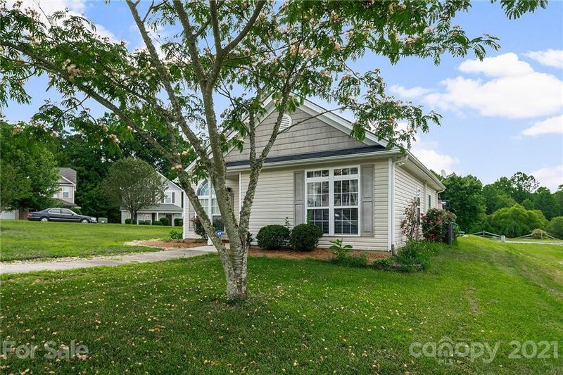 4871 Hawfield St, Kannapolis, NC 28083