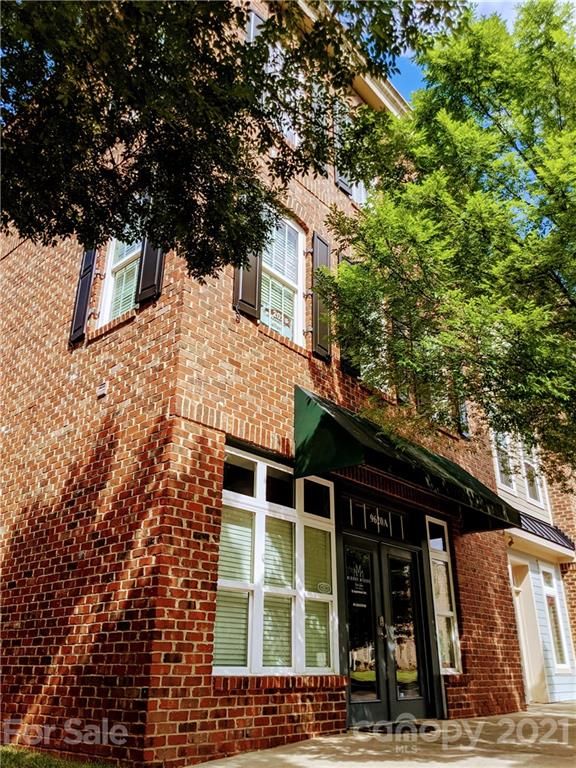 9620 Longstone Ln, Charlotte, NC 28277