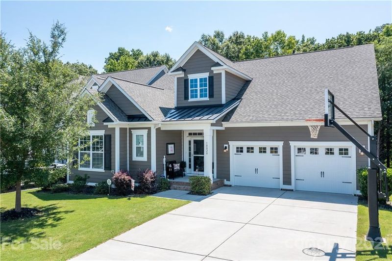 18820 Avery Park Dr, Cornelius, NC 28031