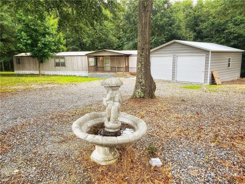 1189 Lotties Ln, Lincolnton, NC 28092