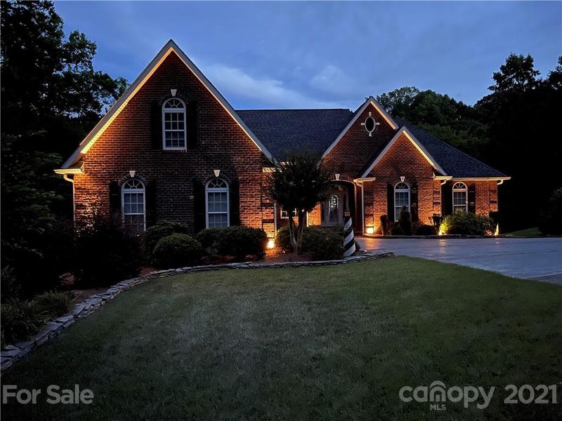 8421 Marina Ln, Catawba, NC 28609