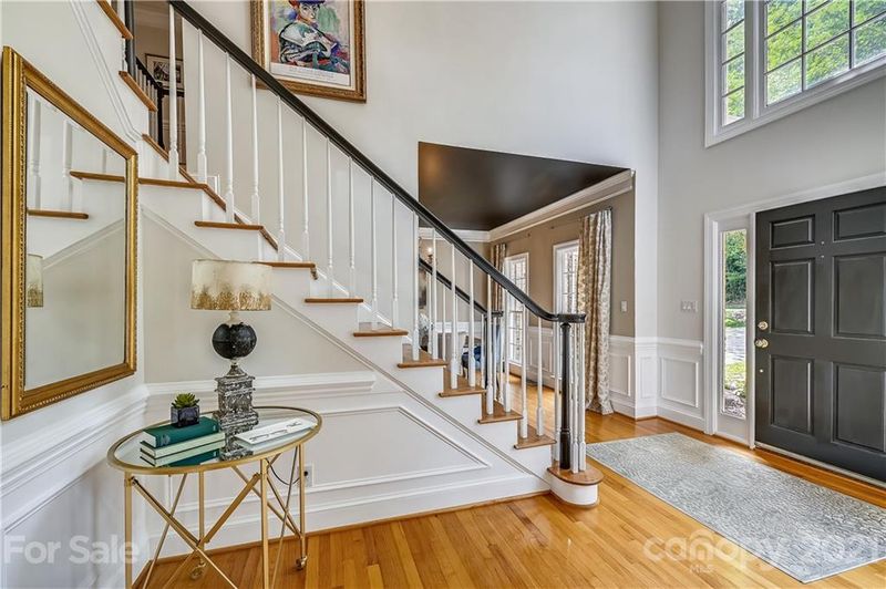 219 Summermore Dr, Charlotte, NC 28270