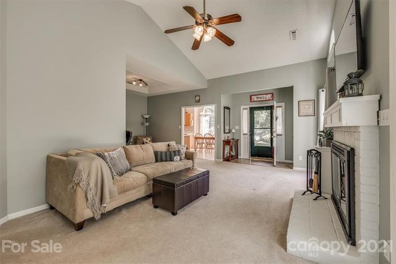 13622 Dansville Dr, Pineville, NC 28134