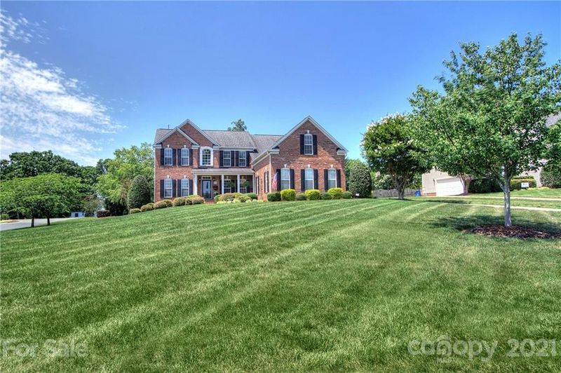 11958 Canter Dr, Mint Hill, NC 28227