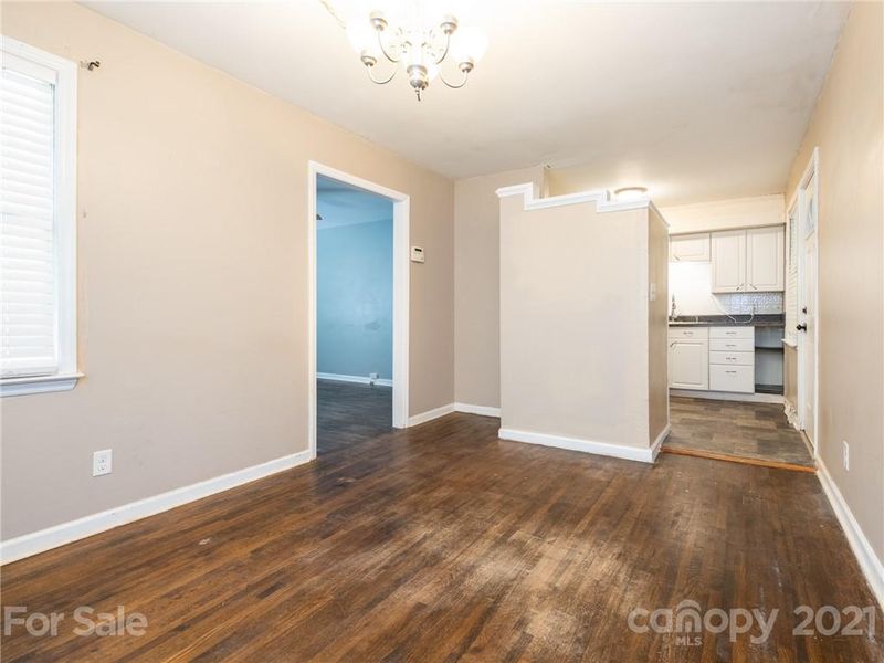 5600 Joyce Dr, Charlotte, NC 28215