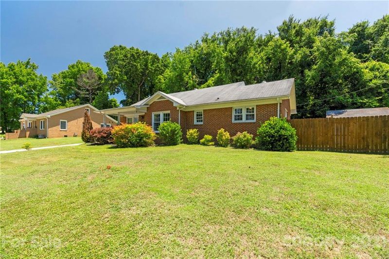 49 Porter St NW, Concord, NC 28027