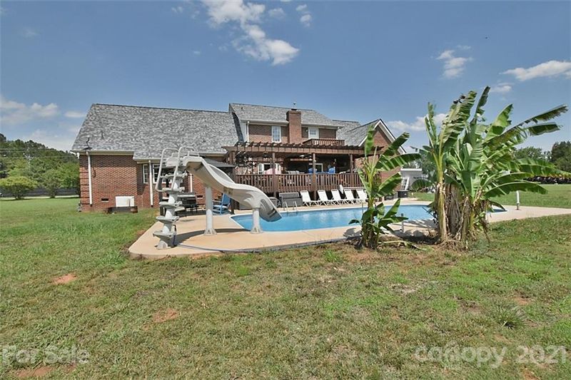 4663 Catawba River Rd, Catawba, SC 29704