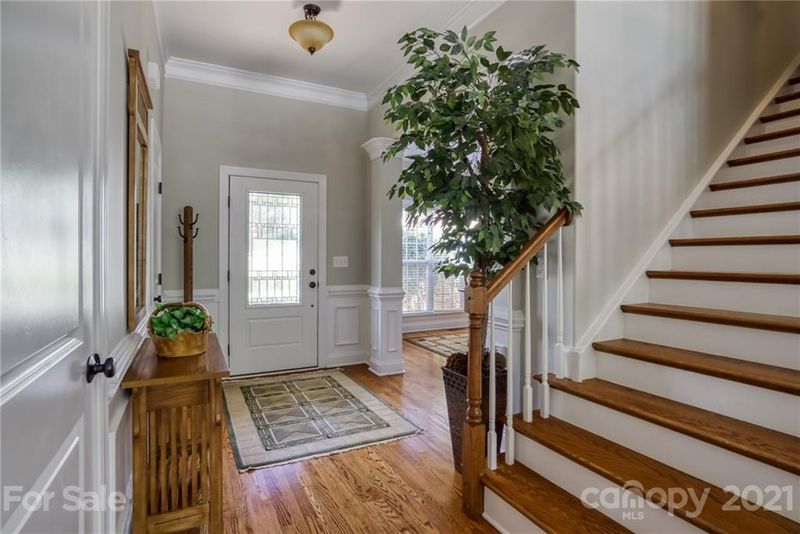 378 Arrow Point Ln, Davidson, NC 28036