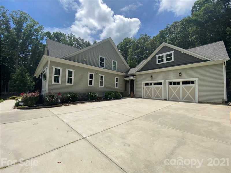 2919 Baird Rd, Clover, SC 29710