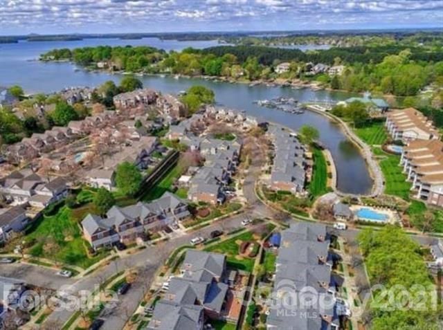 18408 Mizzenmast Ave, Cornelius, NC 28031