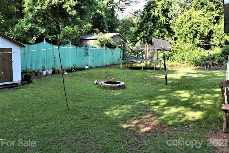 7816 Quail Field Dr, Charlotte, NC 28227
