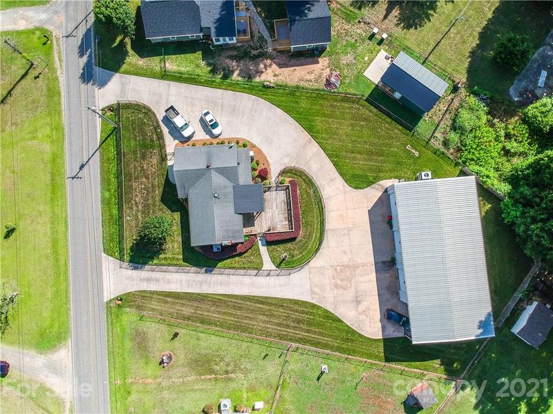 1222 Pump Station Rd, Kannapolis, NC 28081