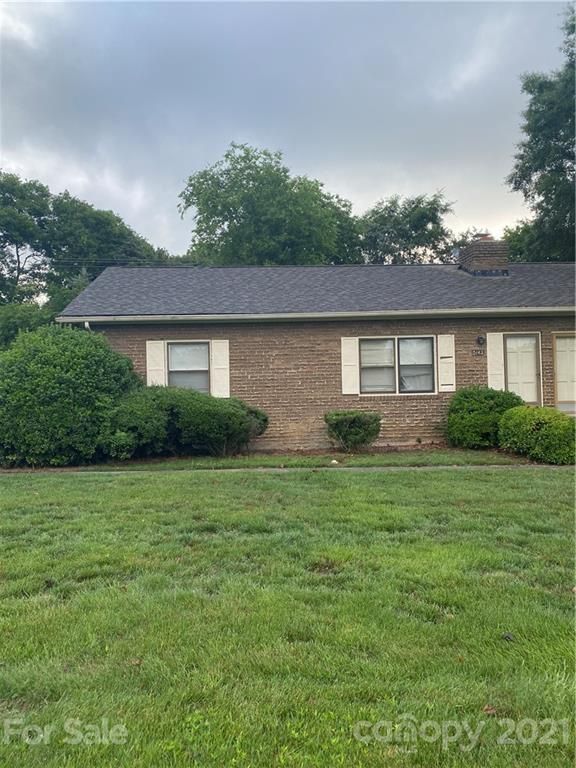 3142 Circles End Dr, Charlotte, NC 28226