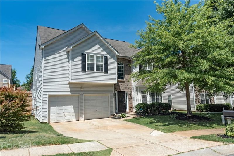 6623 Bittinger Ct, Charlotte, NC 28216