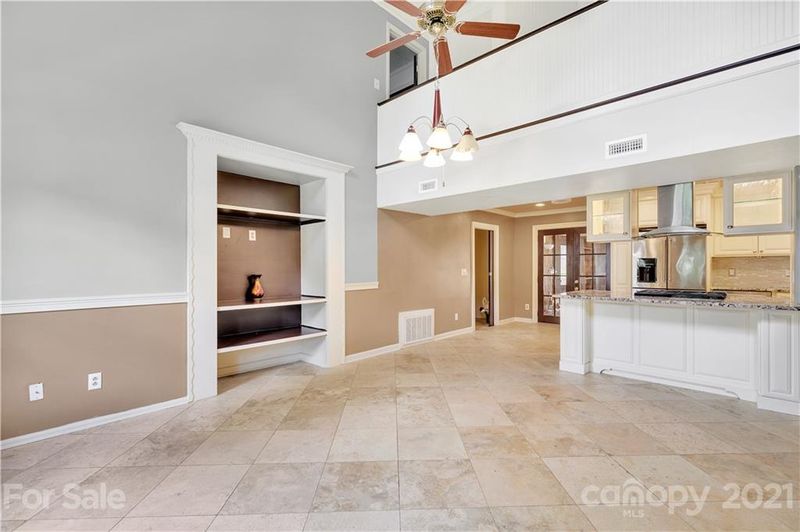 8521 Red Setter Ln, Charlotte, NC 28227