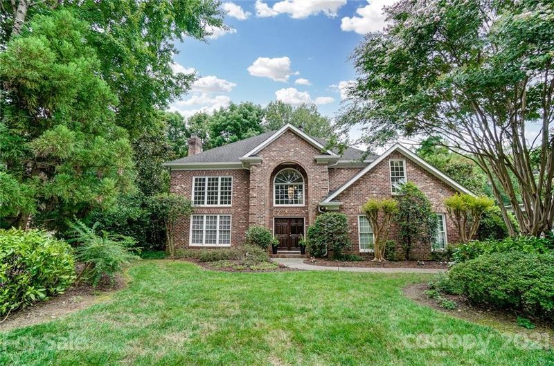 10508 Hadleigh Pl, Charlotte, NC 28210